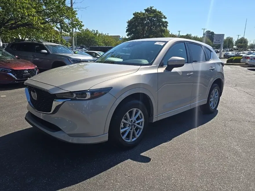 2024 Mazda CX-5 2.5 Select photo 1