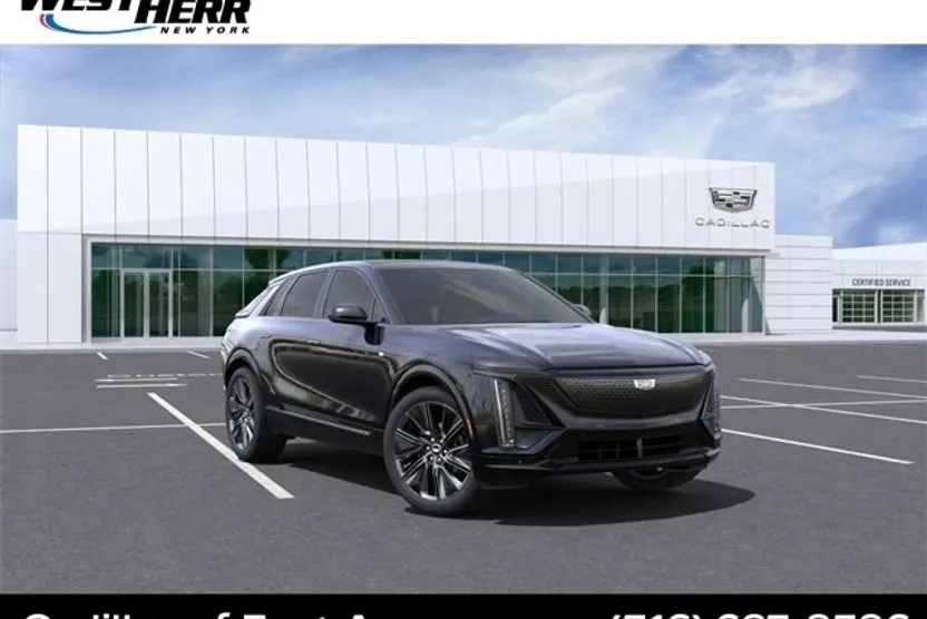 2025 Cadillac Lyriq Sport photo 1