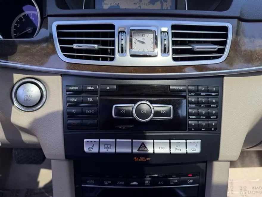 2015 Mercedes Benz E 350 photo 21