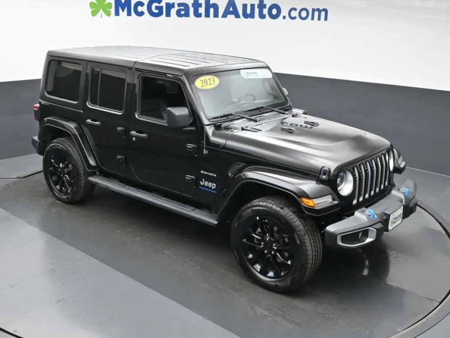 2023 Jeep Wrangler Sahara 4xe photo 1