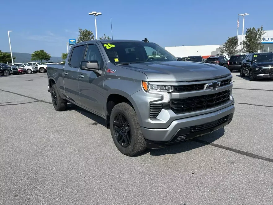 2026 Chevrolet Silverado 1500 RST photo 1
