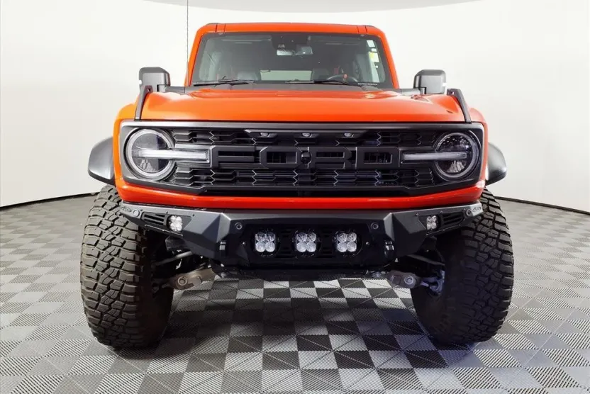 2023 Ford Bronco Raptor photo 1