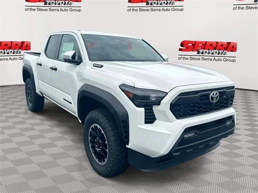 2025 Toyota Tacoma TRD Off-Road 4x4 Double Cab photo 1