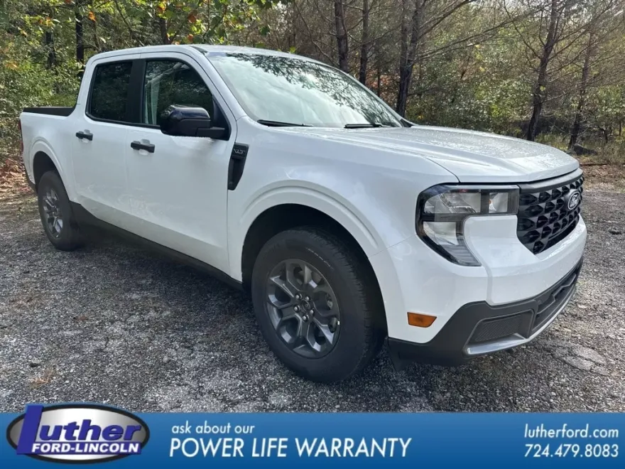 2025 Ford Maverick XLT photo 1