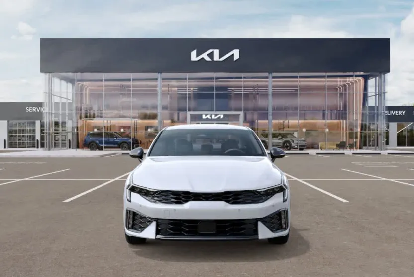 2026 Kia K5 GT-Line photo 1