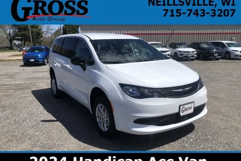 2024 Chrysler Voyager LX photo 1