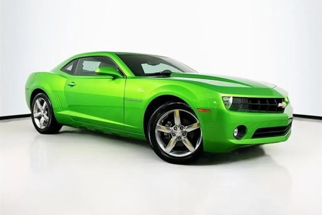 2011 Chevrolet Camaro 1LT photo 1