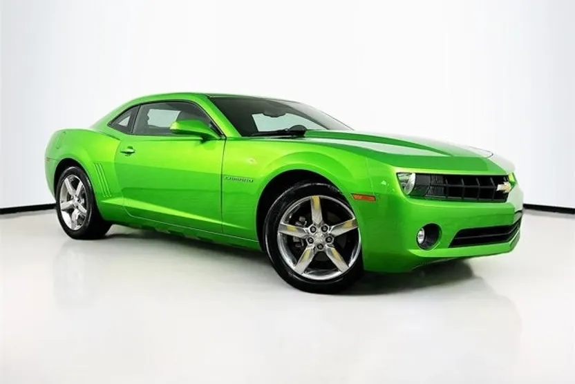 2011 Chevrolet Camaro 1LT photo 1