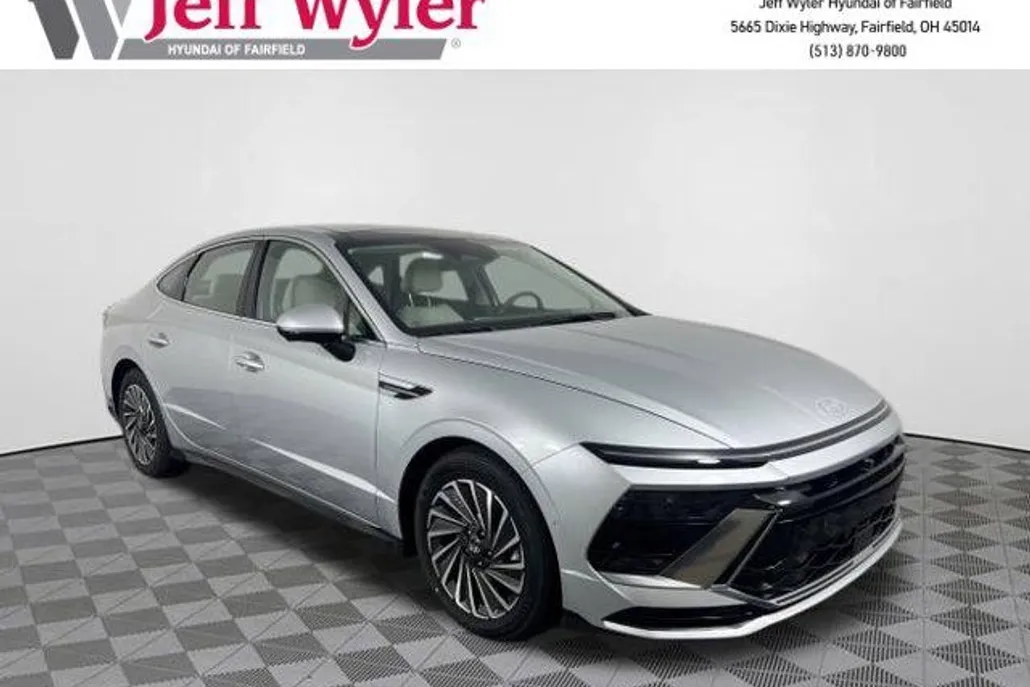 2025 Hyundai Sonata N Line photo 1