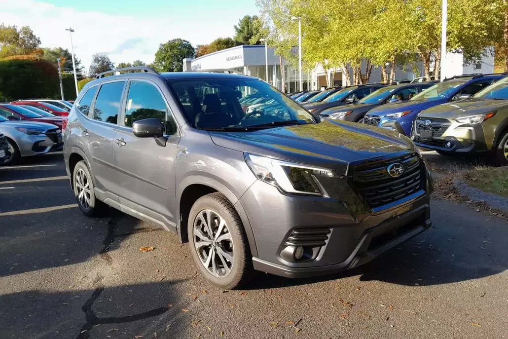 2022 Subaru Forester Limited photo 1