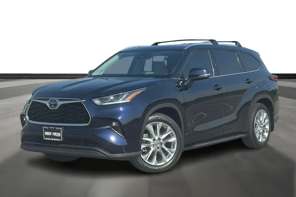 2021 Toyota Highlander Limited photo 1