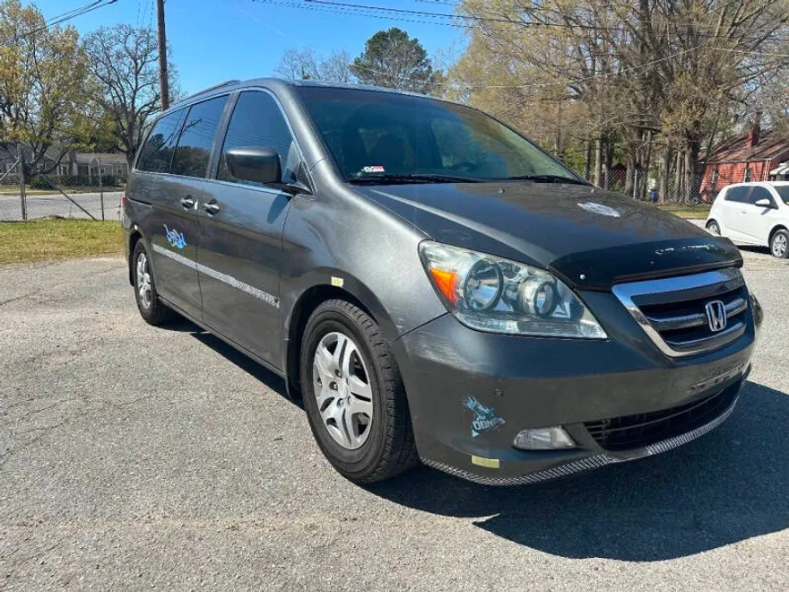 2007 Honda Odyssey Touring photo 1