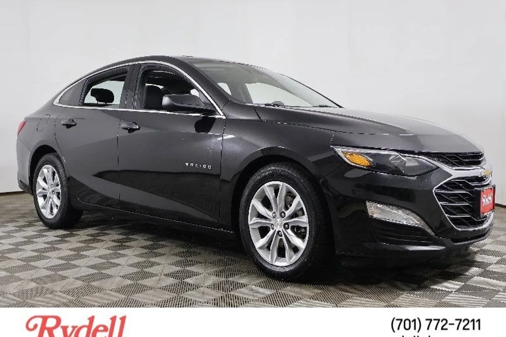 2024 Chevrolet Malibu 1LT photo 1
