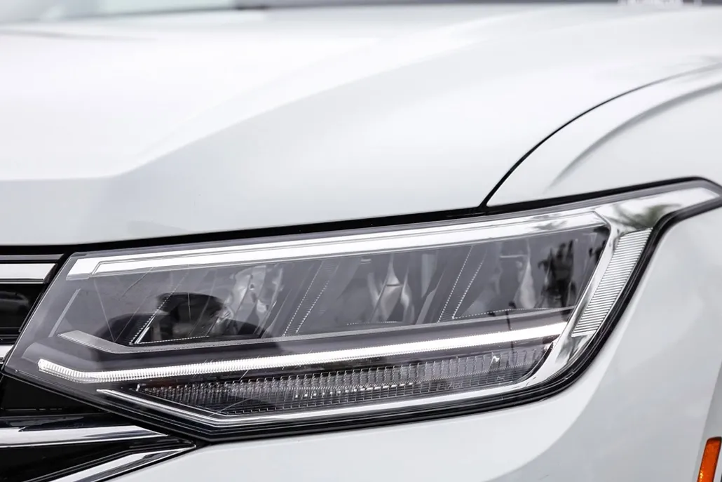 2024 Volkswagen Tiguan S photo 1