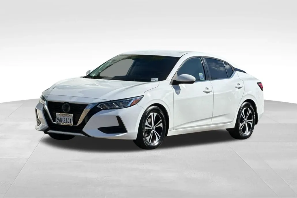 2022 Nissan Sentra SV photo 1