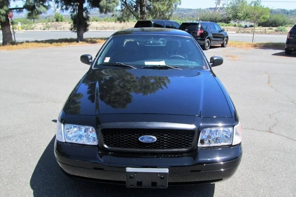 2010 Ford Crown Victoria Police Interceptor photo 1