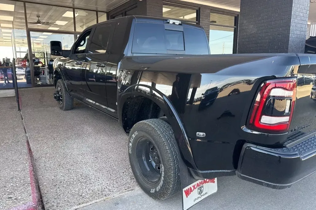 2023 Ram 3500 Limited photo 1