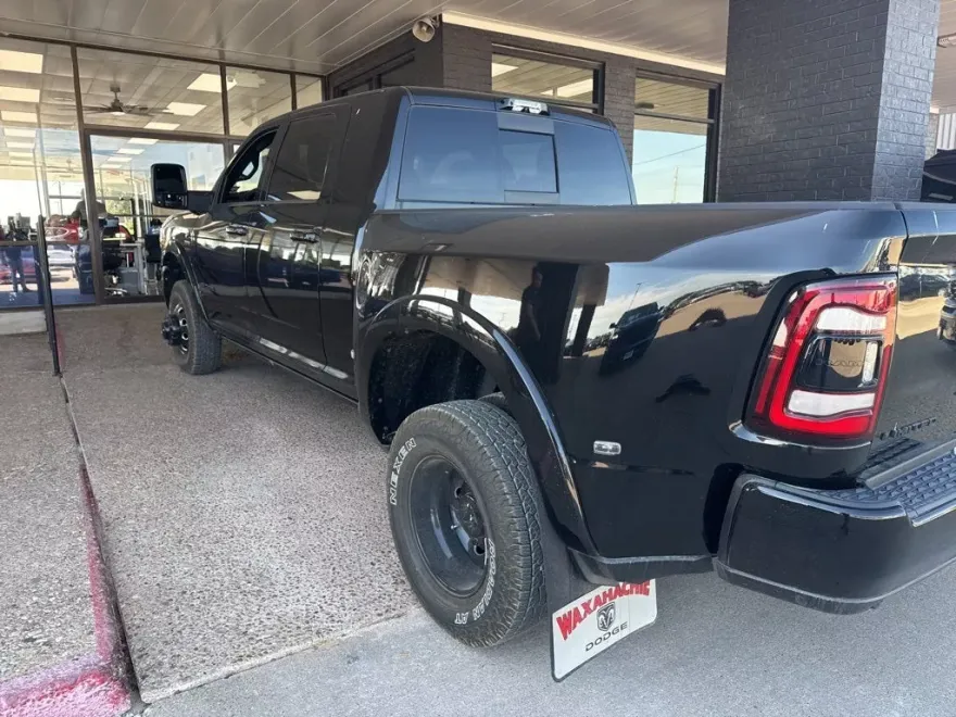 2023 Ram 3500 Limited photo 1
