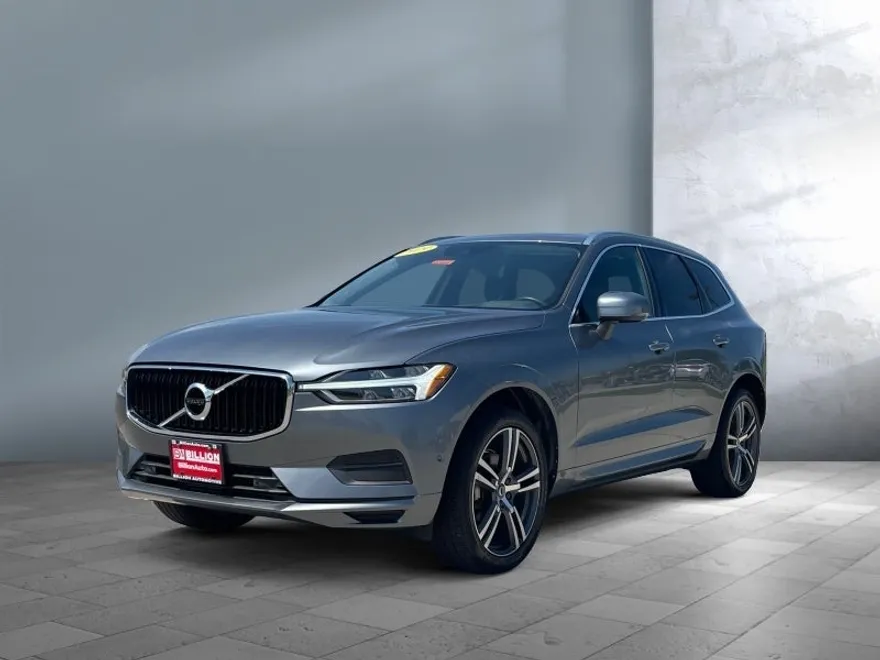 2019 Volvo XC60 Momentum photo 1