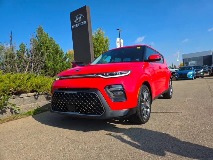 2020 Kia Soul EX photo 1