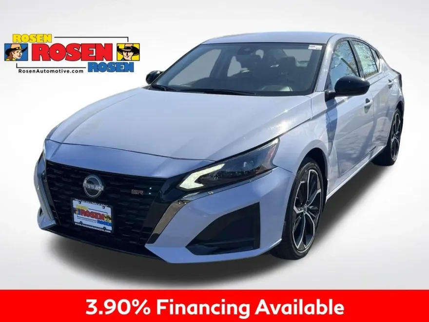2025 Nissan Altima 2.5 SR photo 1