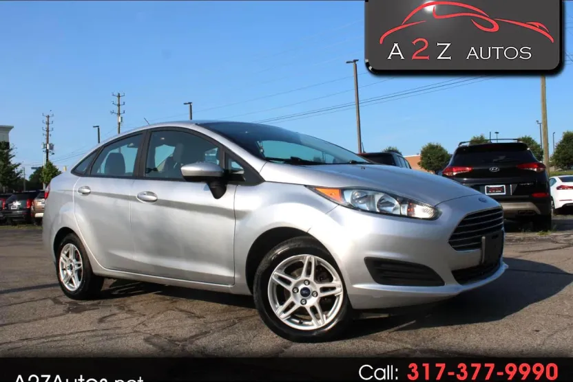 2017 Ford Fiesta SE photo 1