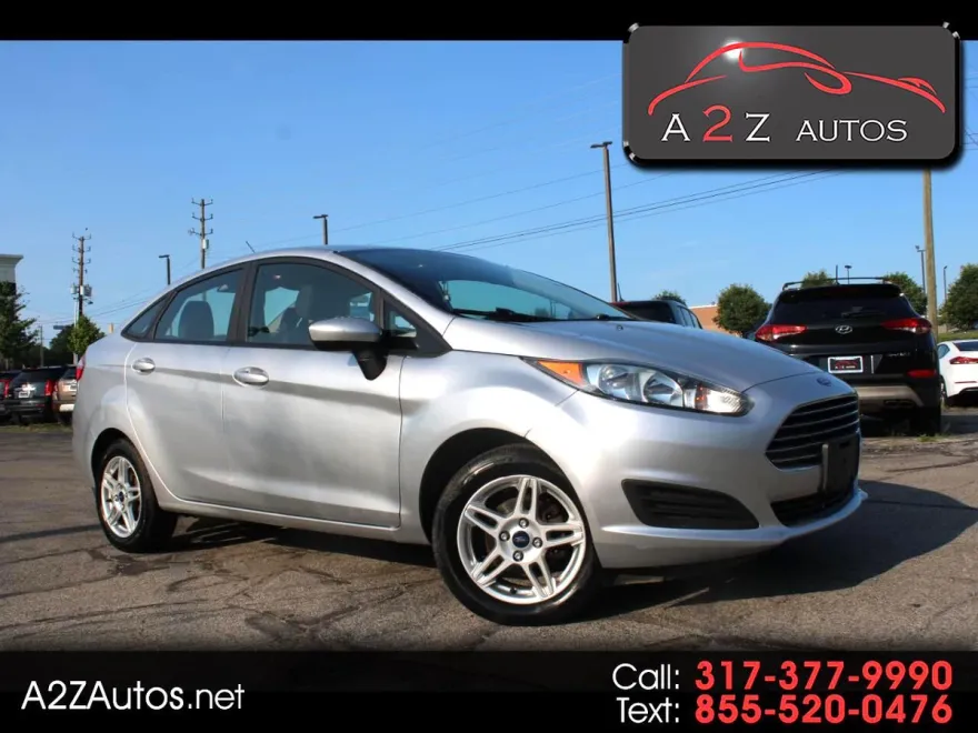 2017 Ford Fiesta SE photo 1