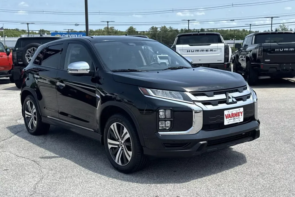 2022 Mitsubishi Outlander Sport ES photo 1