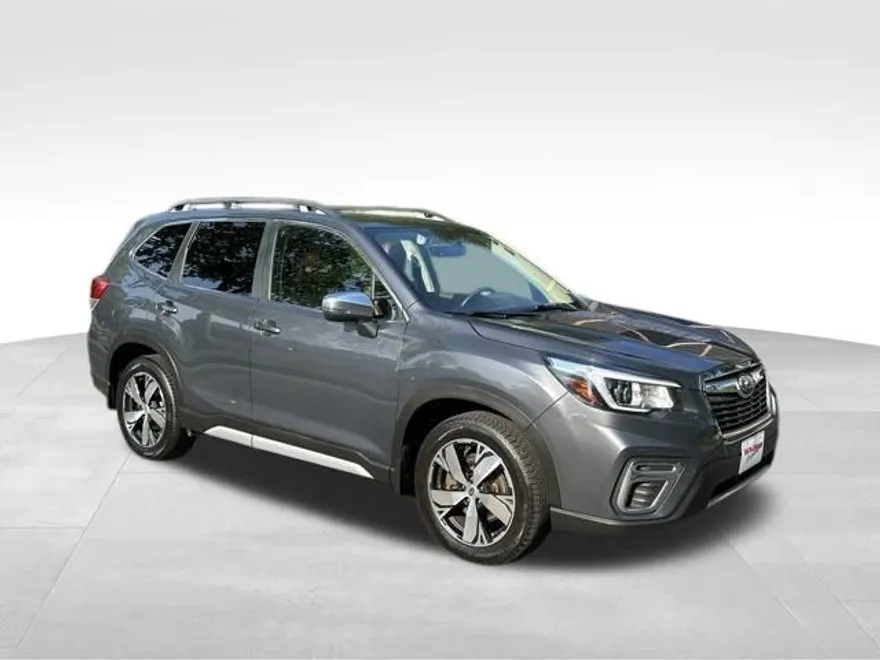 2020 Subaru Forester Touring photo 1