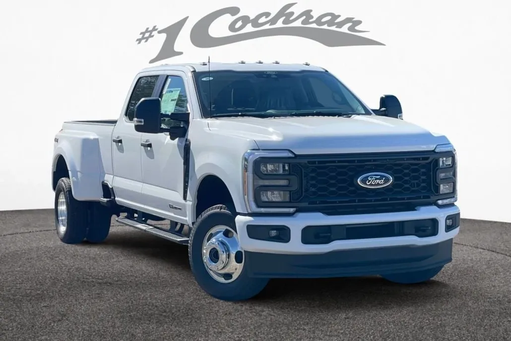 2026 Ford F-350 XL photo 1