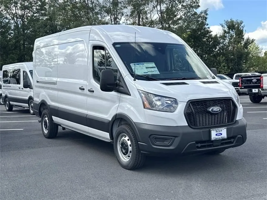 2025 Ford Transit photo 1