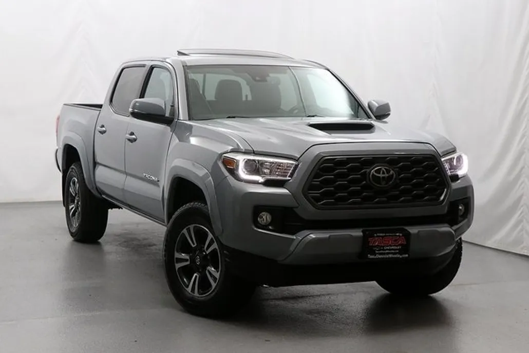 2019 Toyota Tacoma TRD Sport photo 1