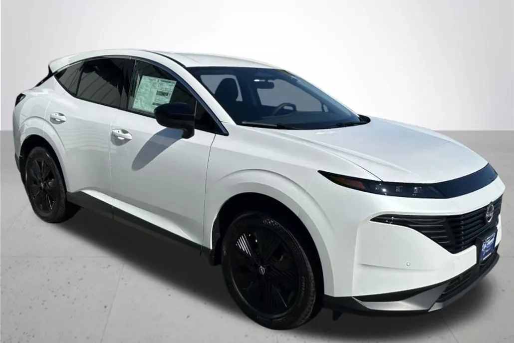 2025 Nissan Murano SV photo 1