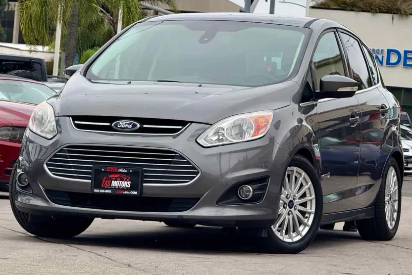2013 Ford C-Max SEL photo 1