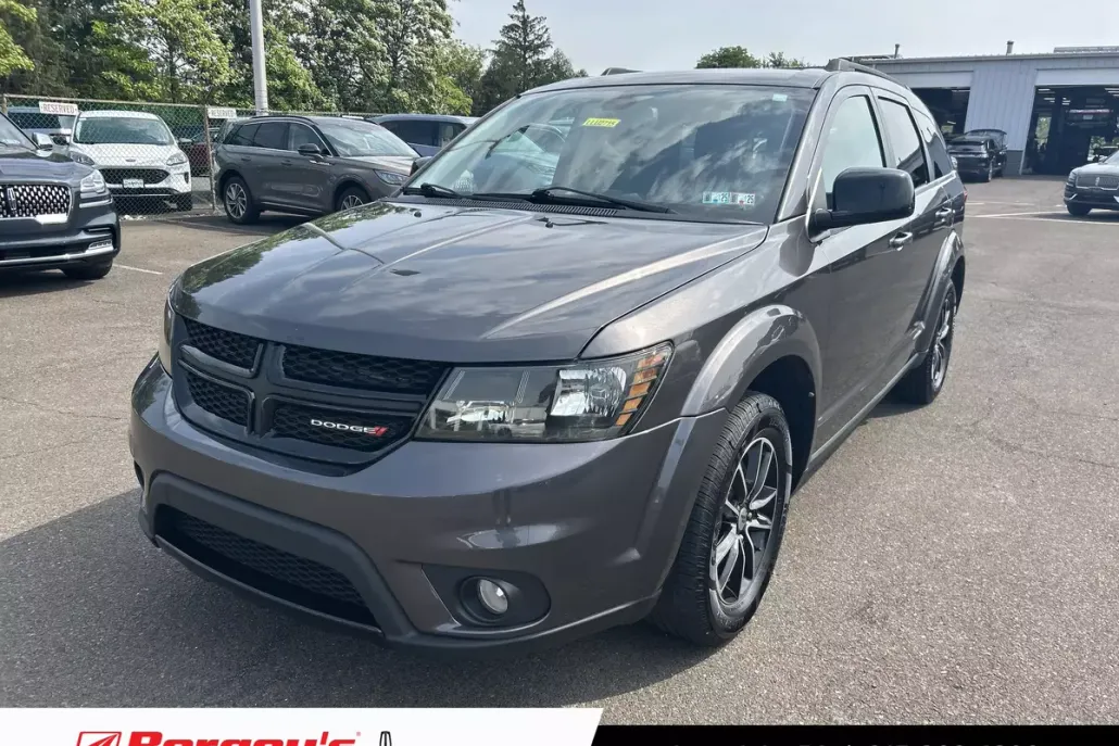2019 Dodge Journey SE photo 1