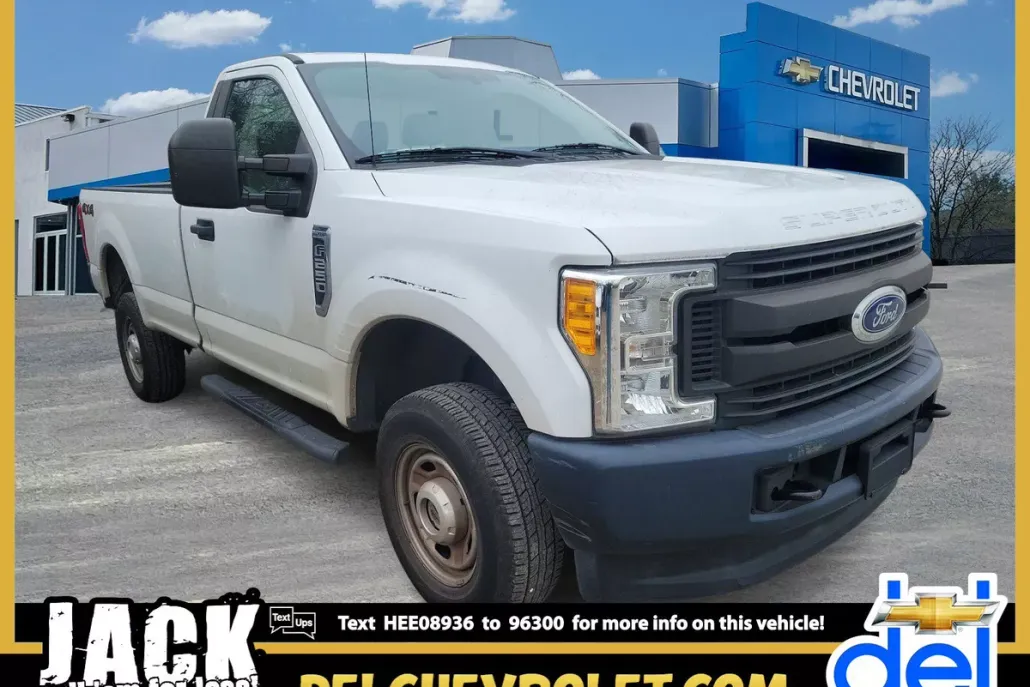 2017 Ford F-250 XL photo 1