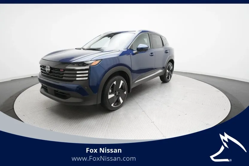 2025 Nissan Kicks SR photo 1