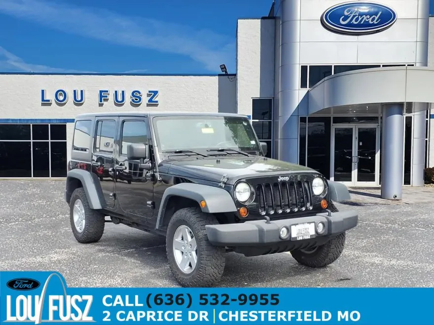 2013 Jeep Wrangler Unlimited Sport photo 1