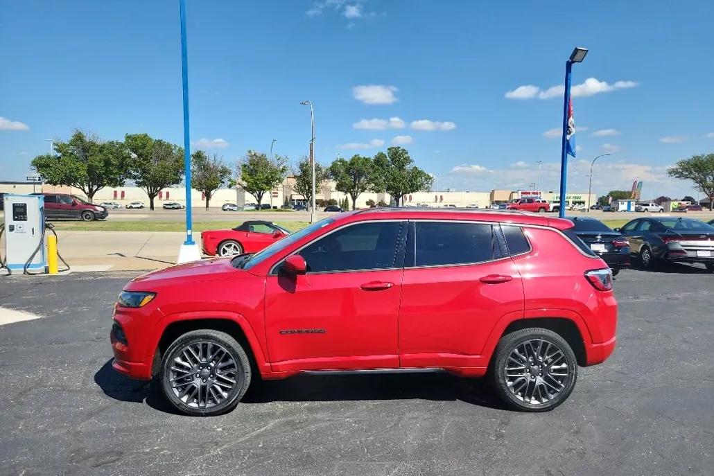 2022 Jeep Compass Red Edition photo 1