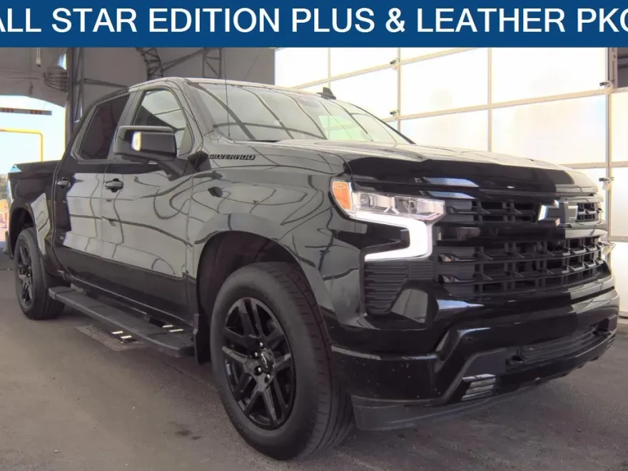 2023 Chevrolet Silverado 1500 RST photo 1