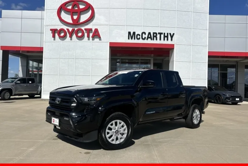 2024 Toyota Tacoma SR5 photo 1