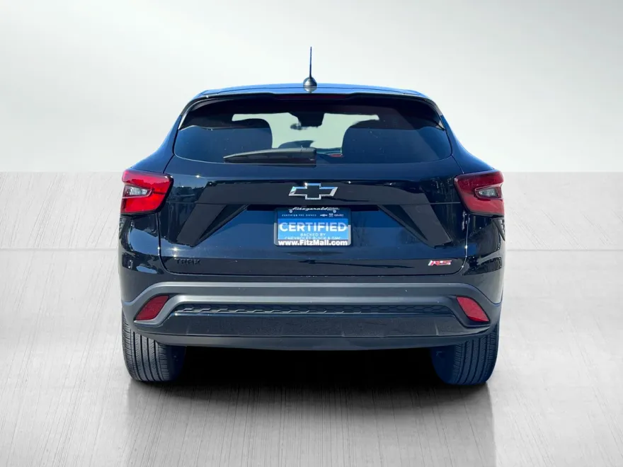 2024 Chevrolet Trax photo 6