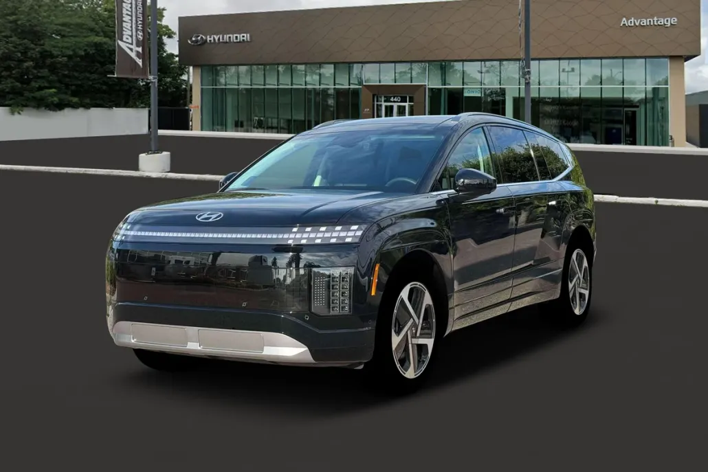 2026 Hyundai Ioniq Limited photo 1