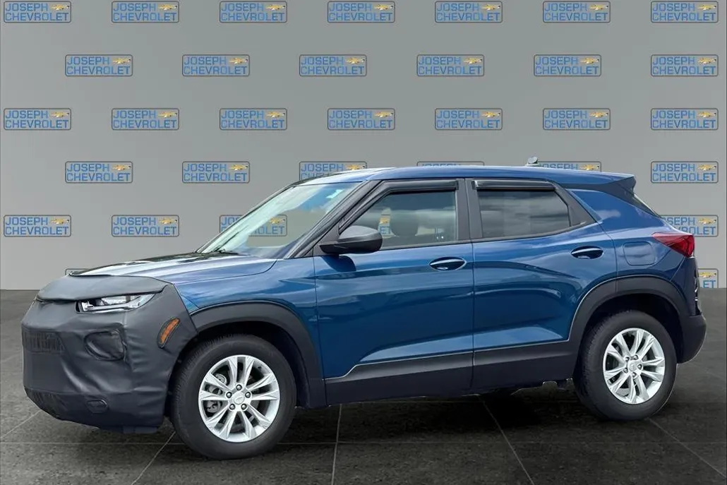 2021 Chevrolet Trailblazer LS photo 1