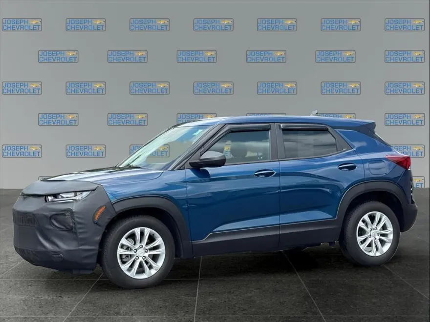 2021 Chevrolet Trailblazer LS photo 1
