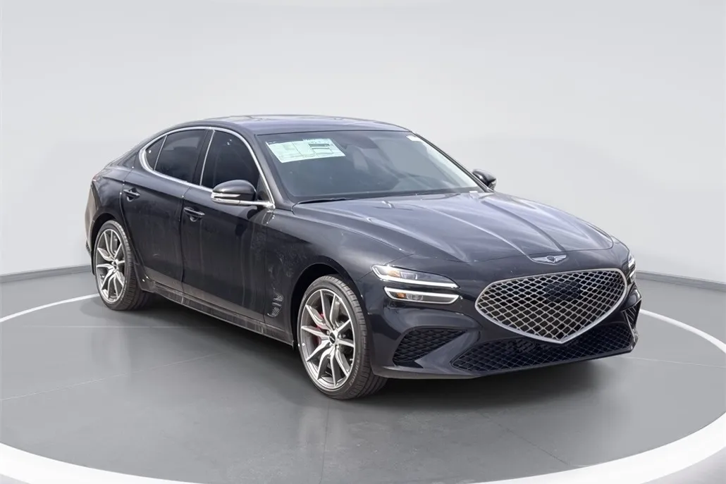 2025 Genesis G70 2.5T photo 1
