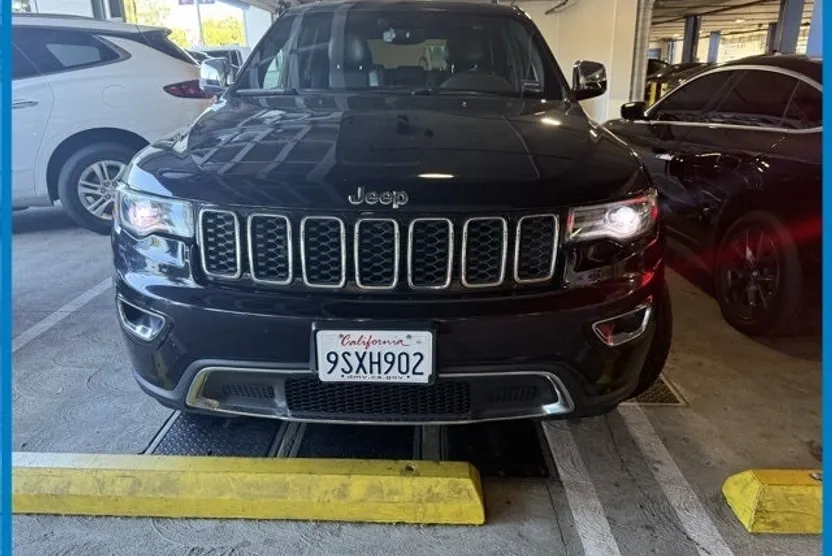 2020 Jeep Grand Cherokee Limited photo 1