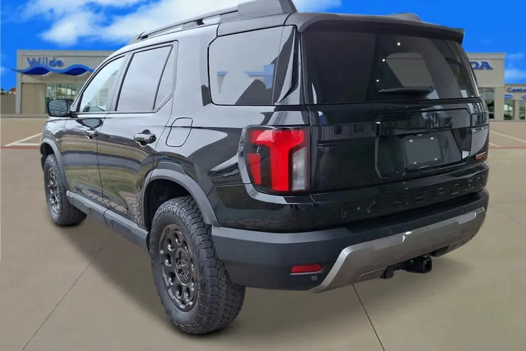 2026 Honda Passport TrailSport photo 1
