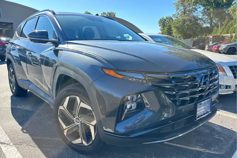 2023 Hyundai Tucson Limited photo 1