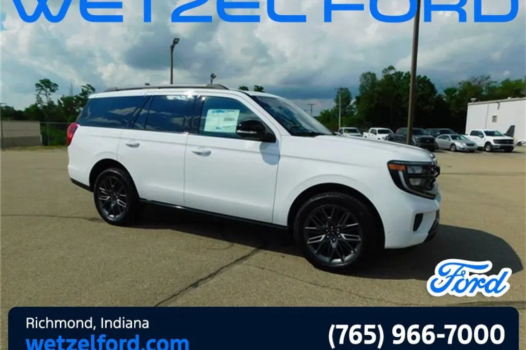 2025 Ford Expedition Platinum photo 1